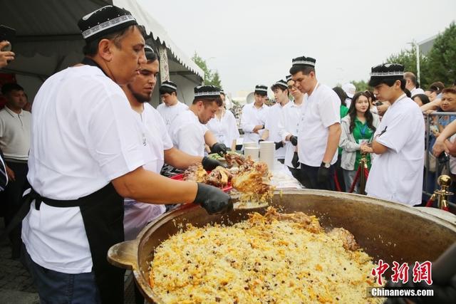 塔什干文化日活动亮相哈萨克斯坦 传统魅力吸睛无数